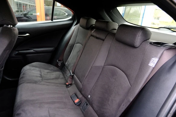 Lexus UX - Afbeelding 26 van 30