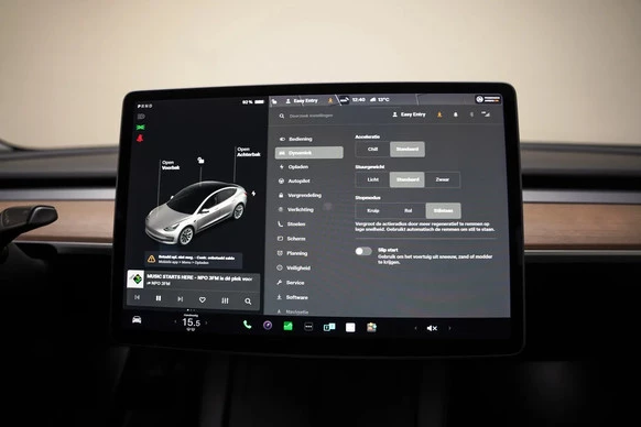 Tesla Model 3 - Afbeelding 23 van 30