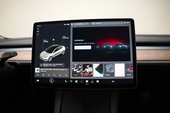 Tesla Model 3 - Afbeelding 29 van 30