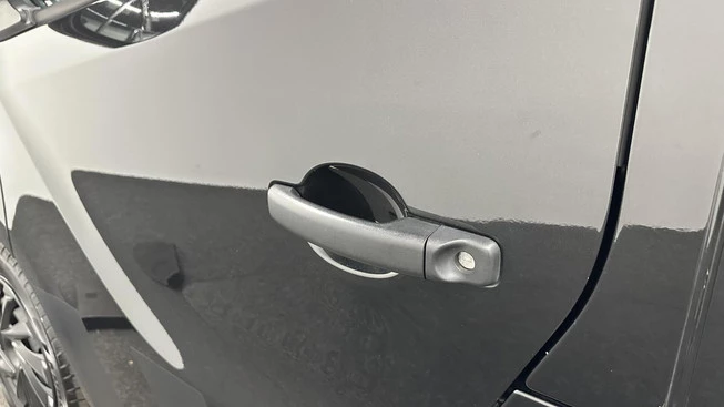 Renault Trafic - Afbeelding 21 van 30