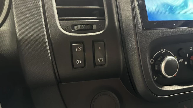 Renault Trafic - Afbeelding 26 van 30