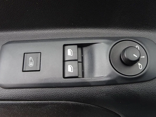 Peugeot Partner - Afbeelding 18 van 29