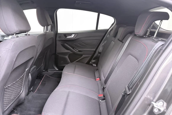 Ford Focus - Afbeelding 14 van 30