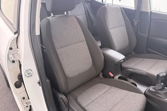 Kia Stonic - Afbeelding 14 van 30