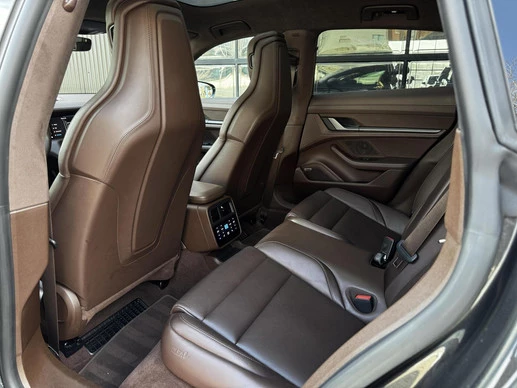 Porsche Taycan - Afbeelding 10 van 30