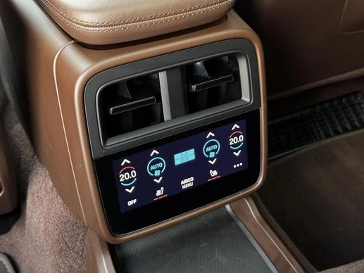 Porsche Taycan - Afbeelding 11 van 30