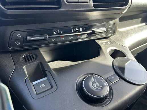 Peugeot Partner - Afbeelding 23 van 25