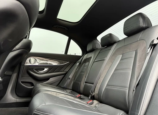 Mercedes-Benz E-Klasse - Afbeelding 26 van 28