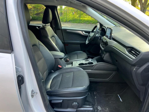 Ford Kuga - Afbeelding 9 van 20