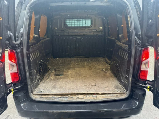 Peugeot Partner - Afbeelding 16 van 30