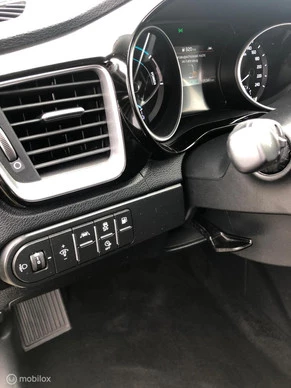 Kia XCeed - Afbeelding 11 van 17