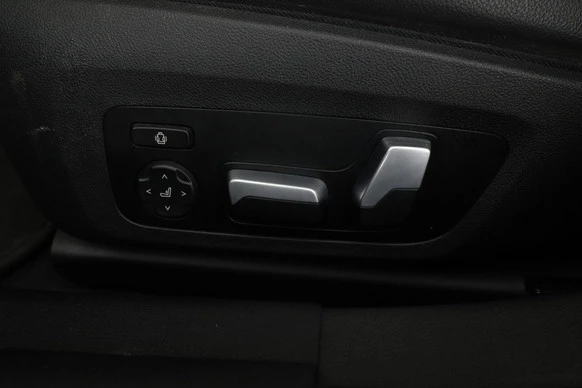 BMW i4 - Afbeelding 16 van 30