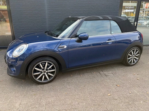 MINI Cooper Cabrio - Afbeelding 1 van 30