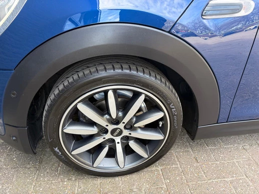 MINI Cooper Cabrio - Afbeelding 24 van 30