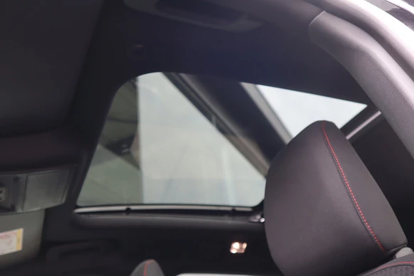 Ford Kuga - Afbeelding 8 van 30