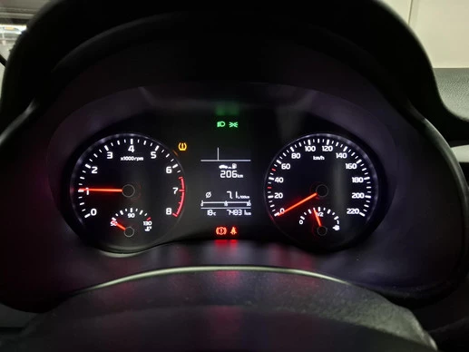 Kia Stonic - Afbeelding 16 van 24