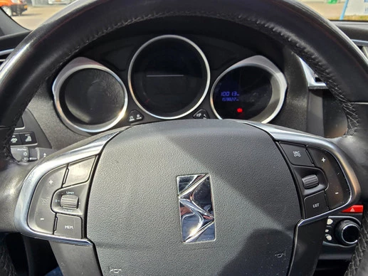 DS DS 4 - Afbeelding 12 van 25