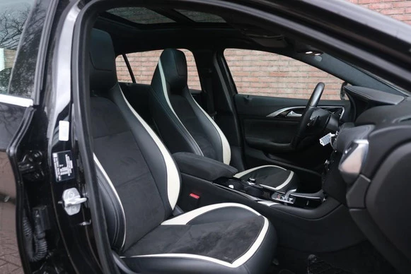 Infiniti Q30 - Afbeelding 6 van 30