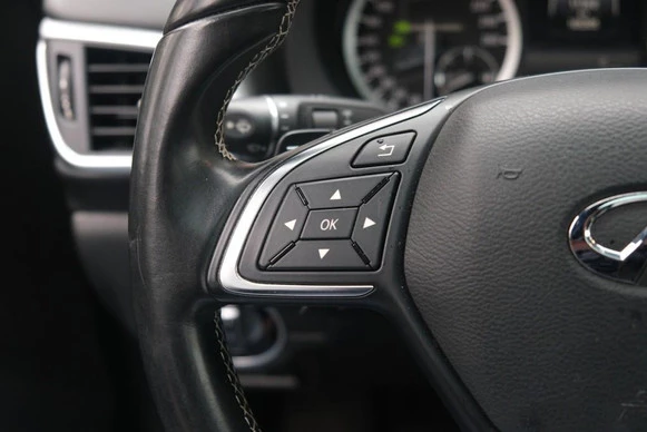 Infiniti Q30 - Afbeelding 9 van 30