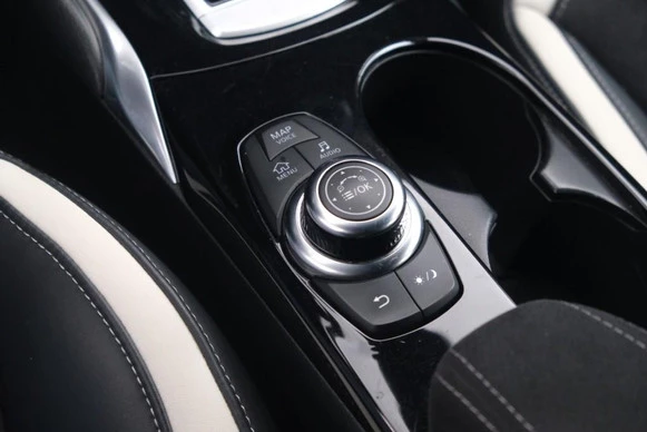 Infiniti Q30 - Afbeelding 28 van 30