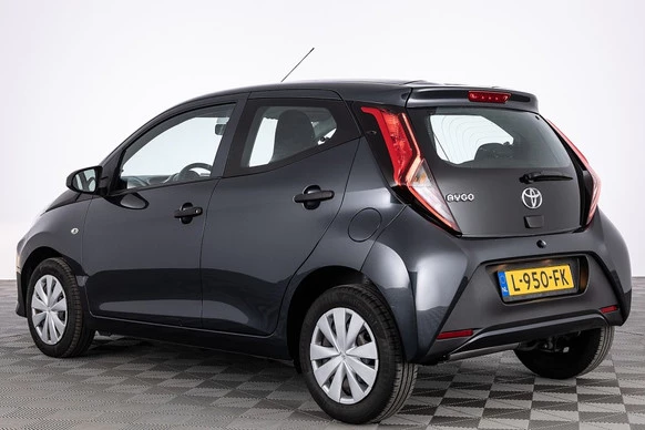 Toyota Aygo - Afbeelding 2 van 29