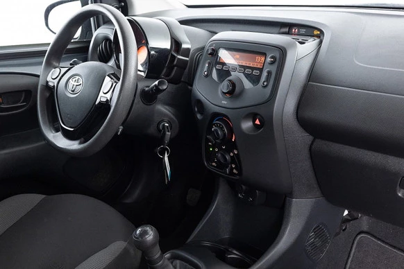 Toyota Aygo - Afbeelding 3 van 29