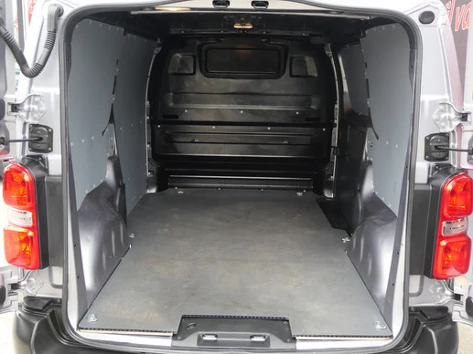 Peugeot e-Expert - Afbeelding 10 van 26