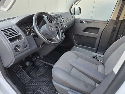 Volkswagen Caravelle - Afbeelding 11 van 19