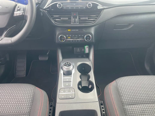 Ford Kuga - Afbeelding 13 van 30