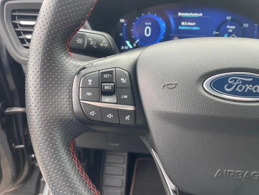 Ford Kuga - Afbeelding 18 van 30