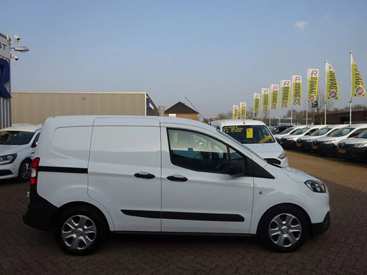 Ford Transit Courier - Afbeelding 5 van 24