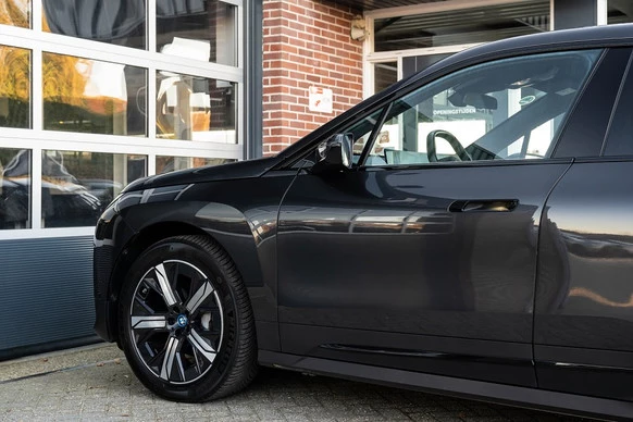 BMW iX - Afbeelding 6 van 30