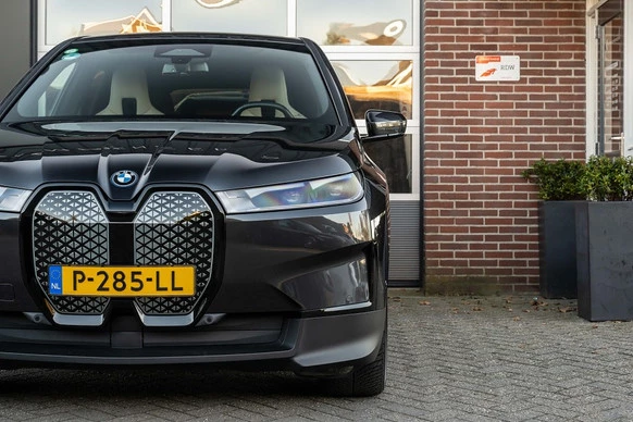 BMW iX - Afbeelding 23 van 30