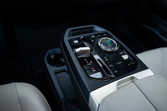 BMW iX - Afbeelding 25 van 30