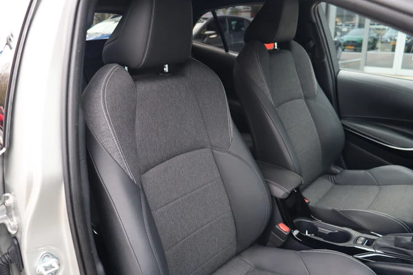 Toyota Corolla - Afbeelding 13 van 24