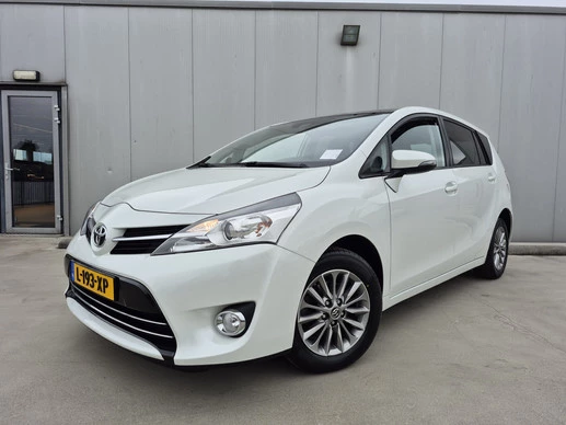 Toyota Verso - Afbeelding 1 van 17