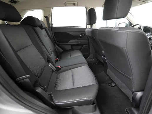 Mitsubishi Outlander - Afbeelding 21 van 30