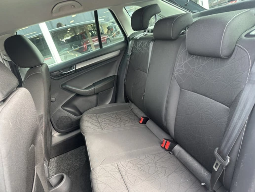 Škoda Rapid - Afbeelding 10 van 27