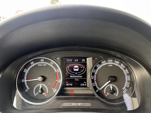 Škoda Rapid - Afbeelding 14 van 27