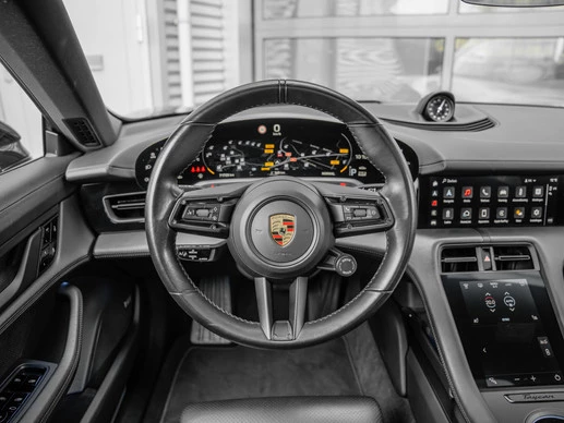 Porsche Taycan - Afbeelding 9 van 30
