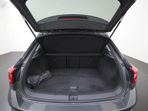 Volkswagen T-Roc - Afbeelding 23 van 30
