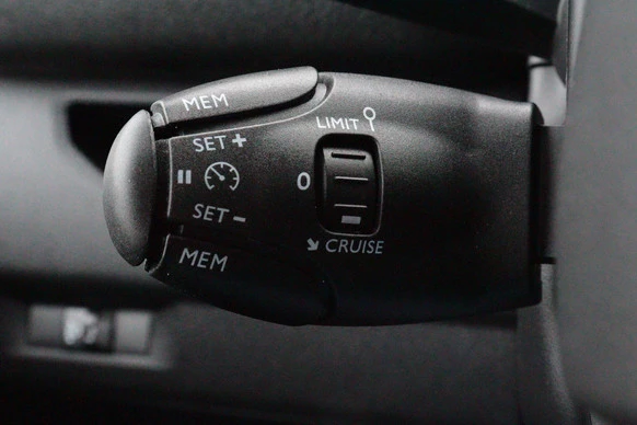 Opel Vivaro-e - Afbeelding 12 van 21