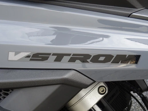 Suzuki DL - Afbeelding 7 van 18