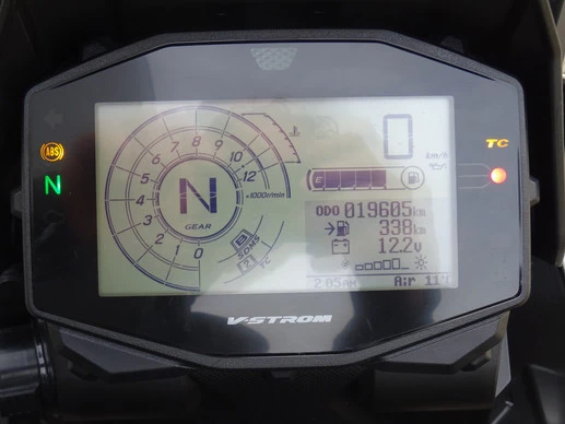 Suzuki DL - Afbeelding 12 van 18