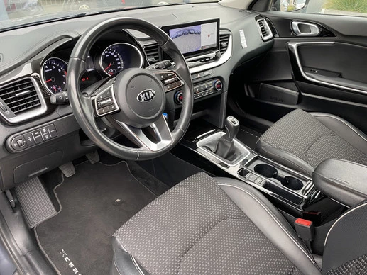 Kia XCeed - Afbeelding 10 van 29