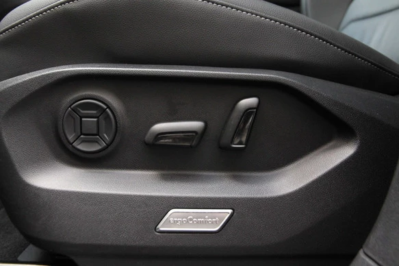 Volkswagen Touareg - Afbeelding 12 van 26