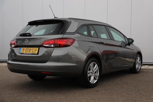 Opel Astra - Afbeelding 4 van 18