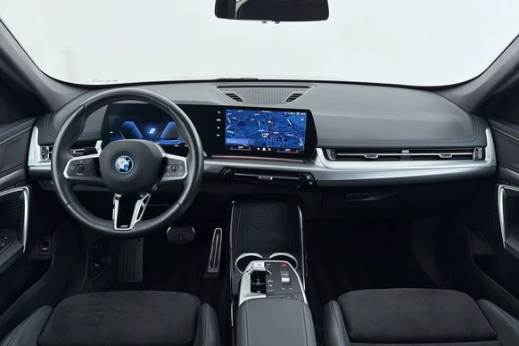 BMW iX1 - Afbeelding 8 van 30