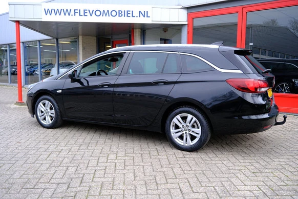 Opel Astra - Afbeelding 28 van 30