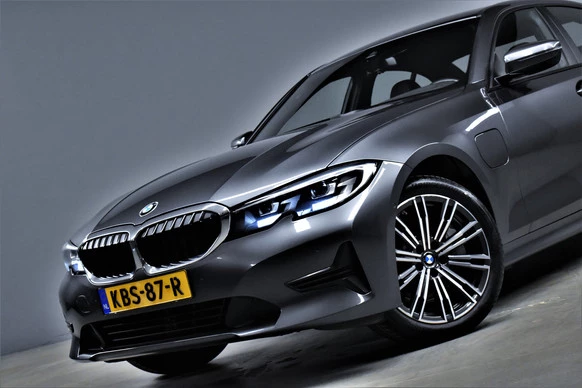 BMW 3 Serie - Afbeelding 2 van 30